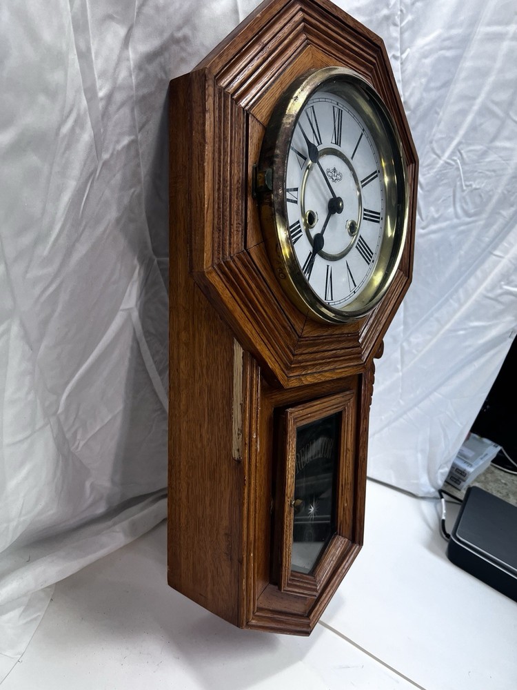 Vintage D&A 31-Day Regulator Wall Clock - Octagon Oak Case Chimes Pendulum Key