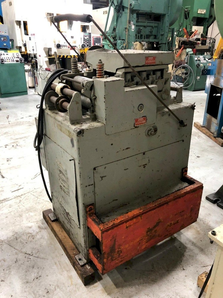 12" LITTELL POWERED STRAIGHTENER MODEL# 412-7PD