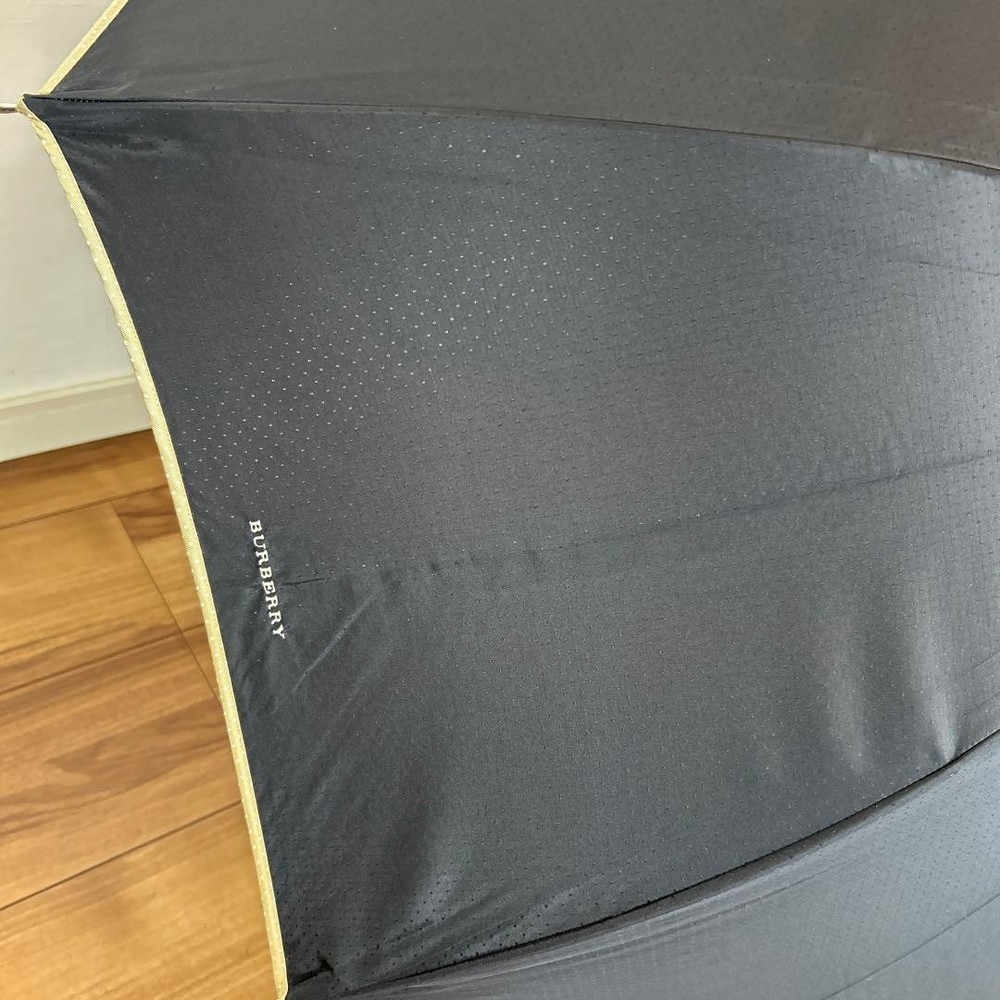 BURBERRY Long Umbrella Black Check Pattern Rain Shield Authentic Rare