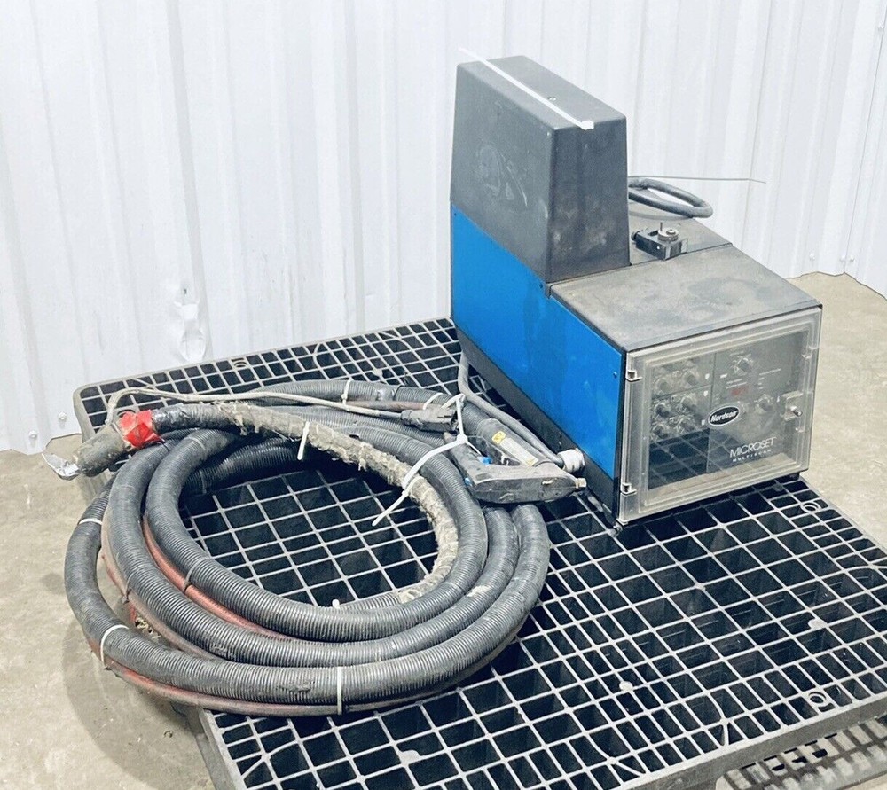 NORDSON E-3500-1FA34/D MICROSET MULTISCAN HOT MELT UNIT 3500-SERIES 200/240V