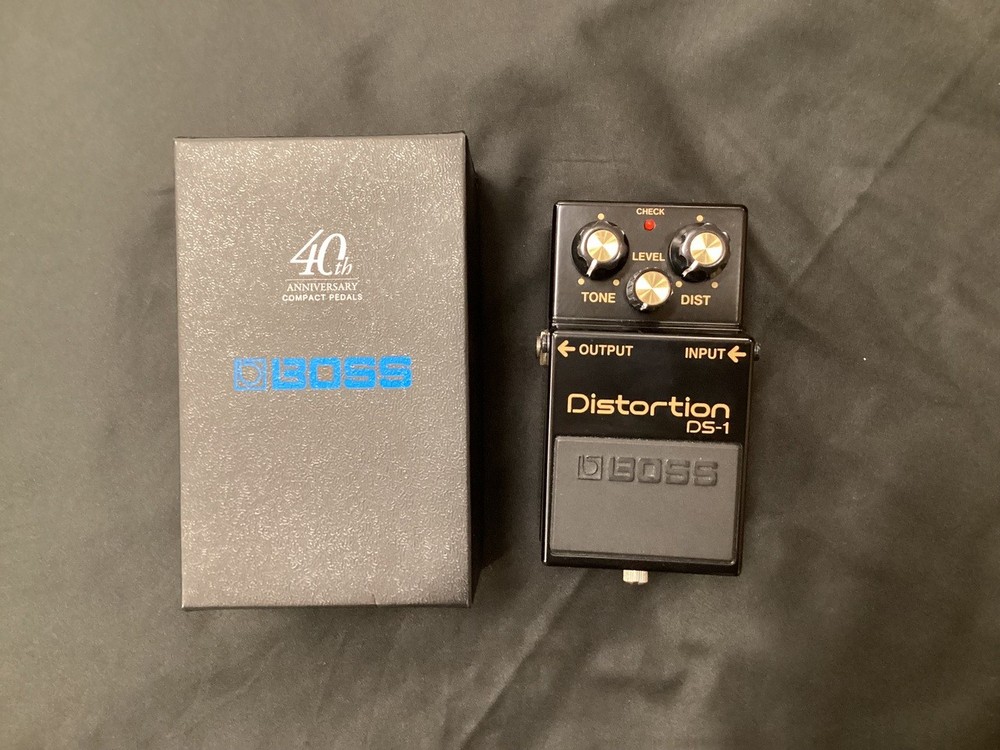 Boss DS-1-4A 40th Anniversary Distortion Pedal