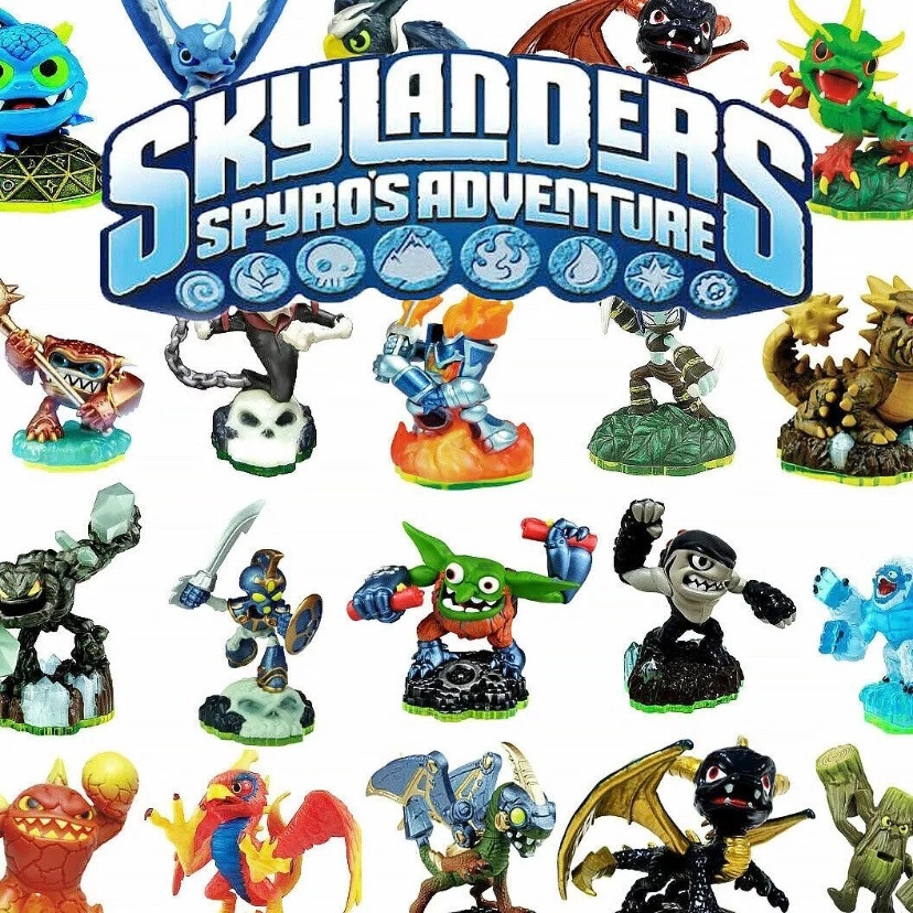SKYLANDERS FIGURES