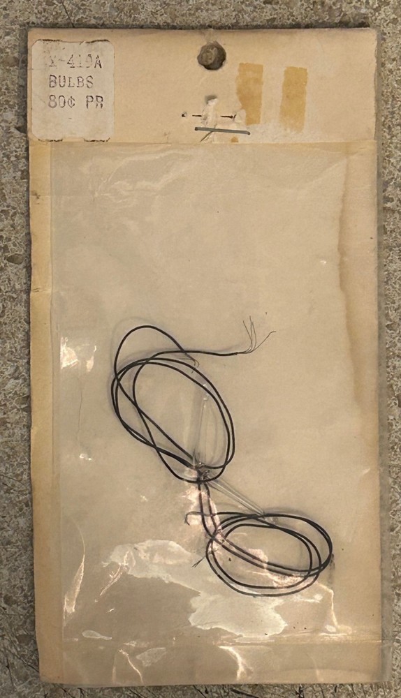 Two X-419A Bulbs (TS 14)