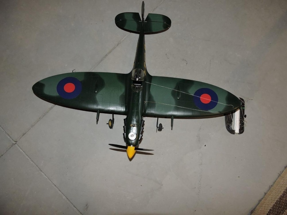 Vintage Cox Thimble Drone With Box & Motor 7800