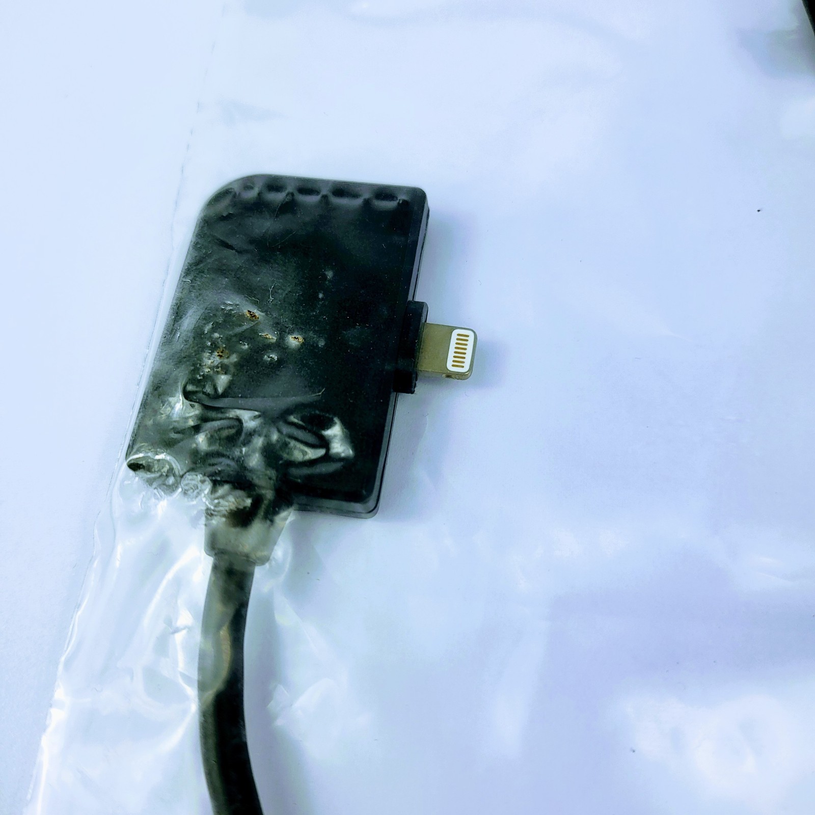 Audi OEM iPhone iPod Lightning Adapter Cable 4F0051510AL