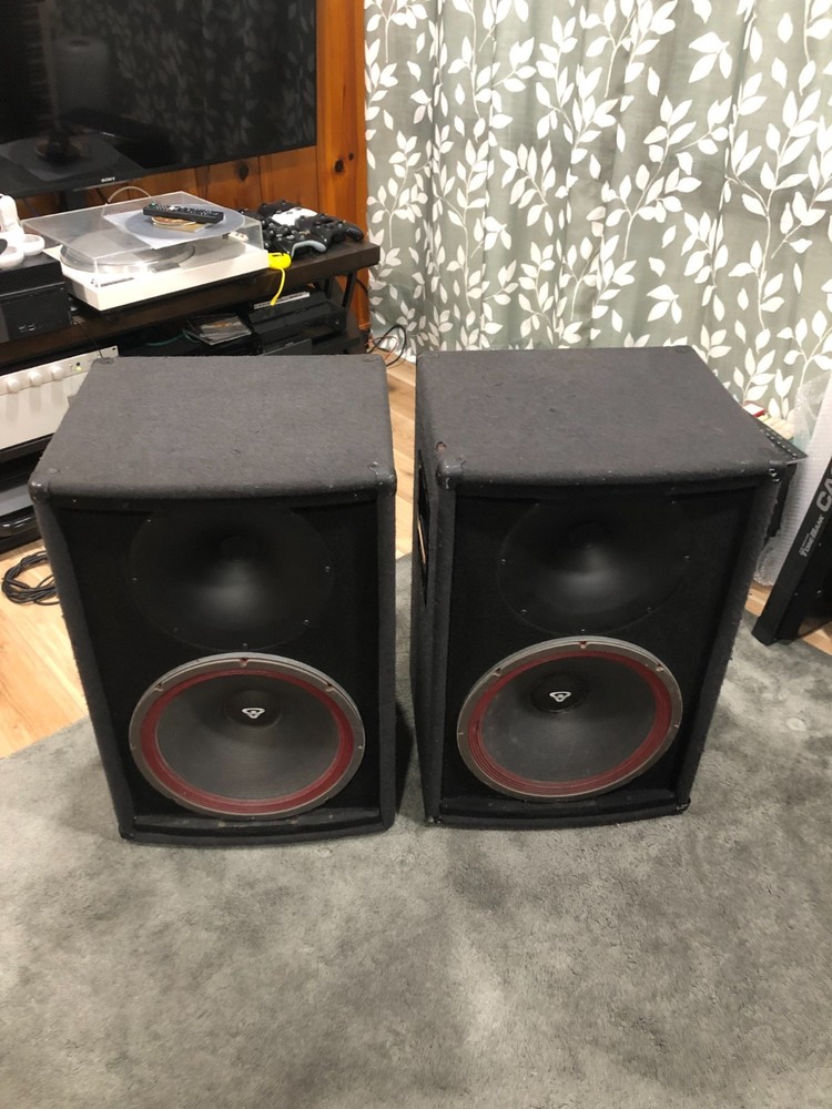 Working Cerwin Vega V-152  15" 2-Way Full Range Loudspeakers