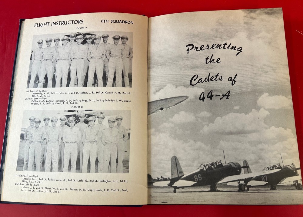GOODFELLOW ARMY AIR FIELD PILOT CLASS BOOK 44-A