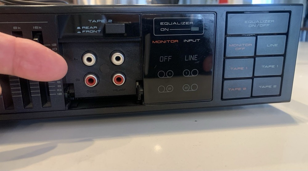 AKAI EA-A2 GRAPHIC EQUALIZER Tested And Works