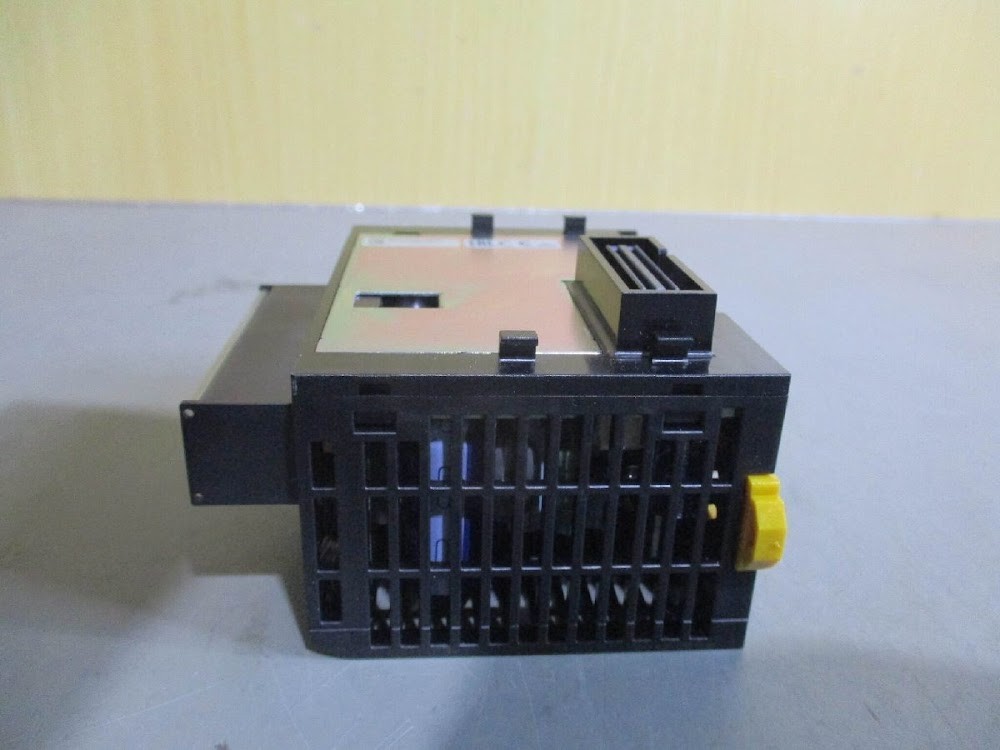 OMRON CJ1W-PA202 Power Supply Unit PLC Module USED