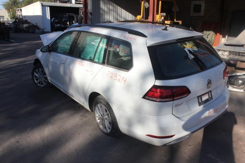 GOLF 2019 Camera/Projector 579222