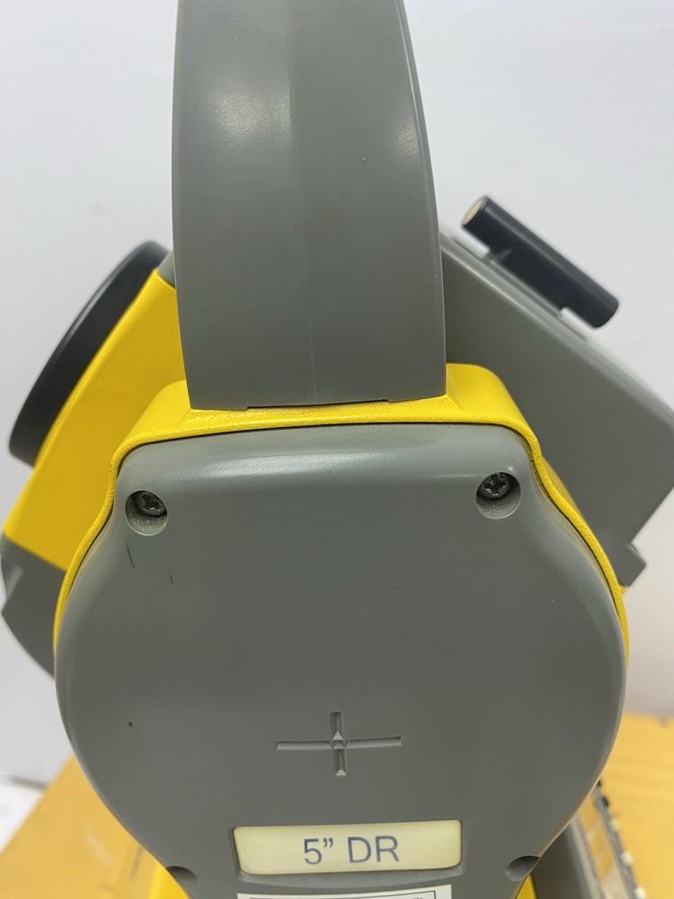 TRIMBLE M3 DR 5" SURVEYING TOTAL STATION