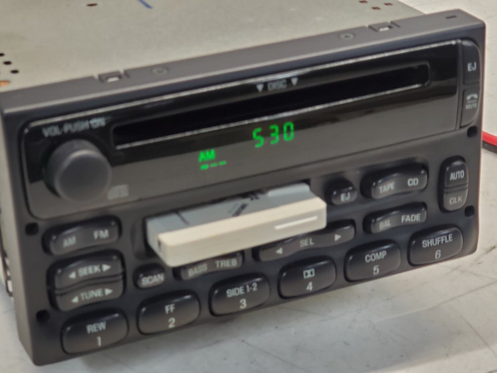 1998-2003 Ford F150 Ranger Explorer Excursion E-Van Radio CD OEM- XL2F-18C868-BB