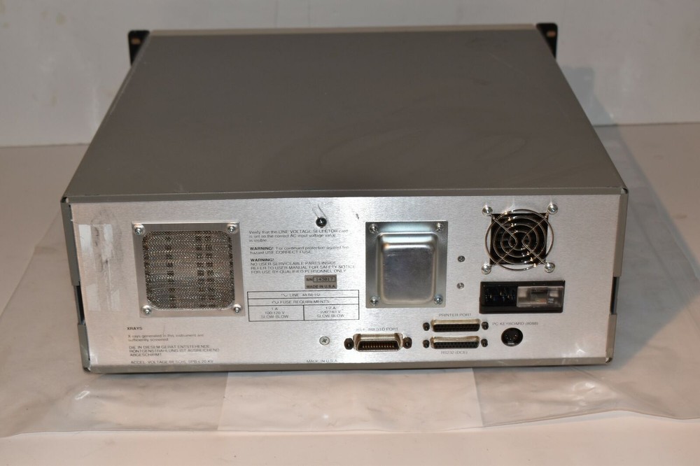^^ SRS Stanford Research Systems SR760 FFT SPECTRUM ANALYZER (CW62)