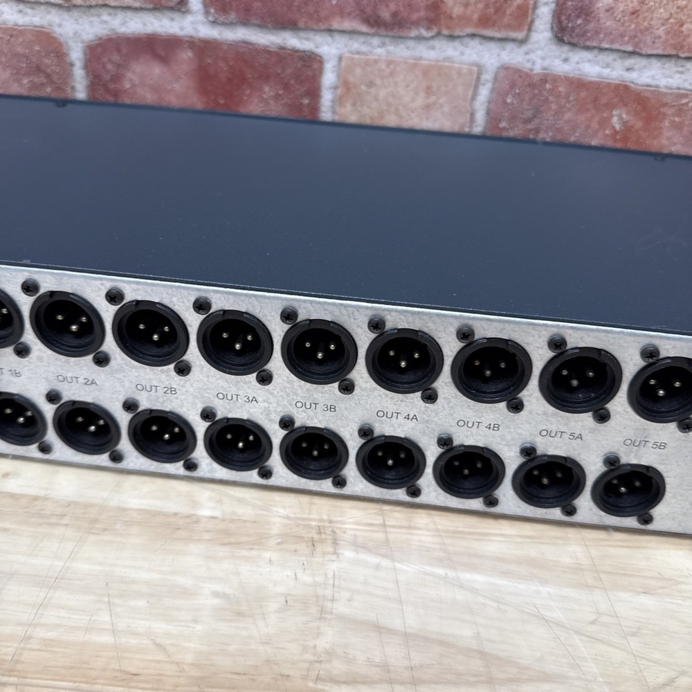 Kramer VM-1120 1:10 Balanced Stereo Audio Distributor