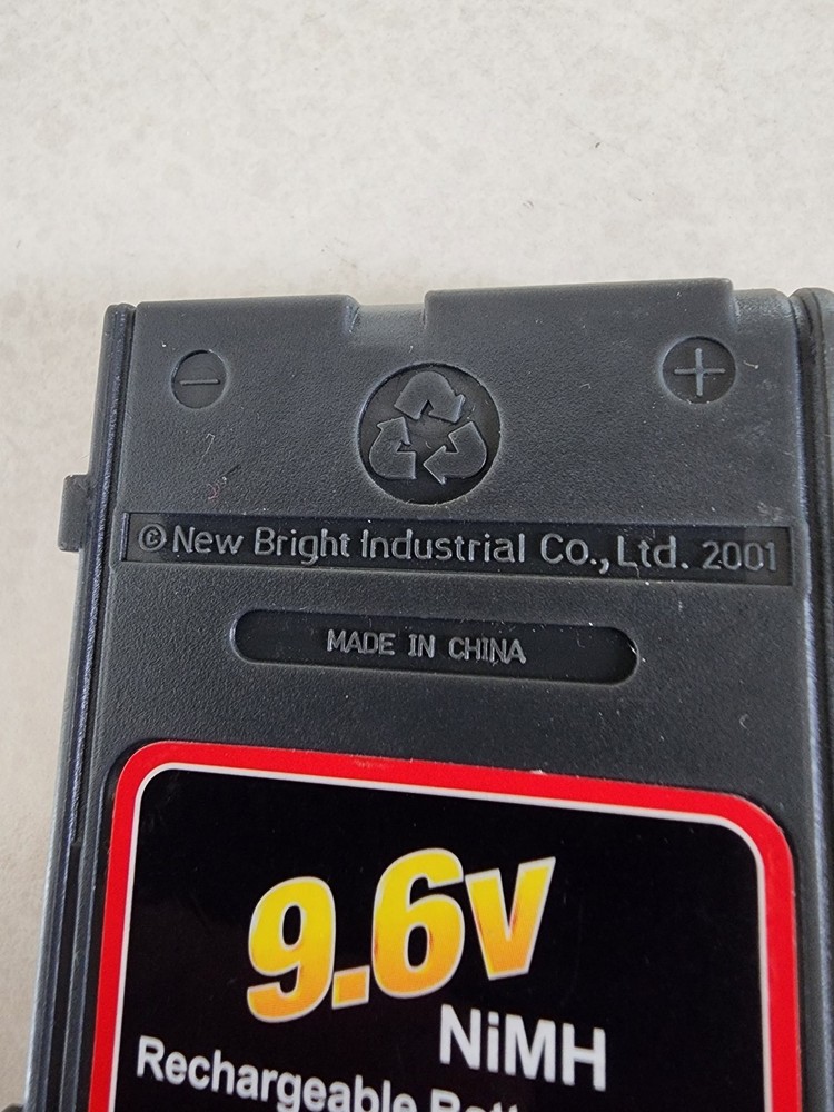 New Bright Rechargeable NIMH 9.6 Volt Battery
