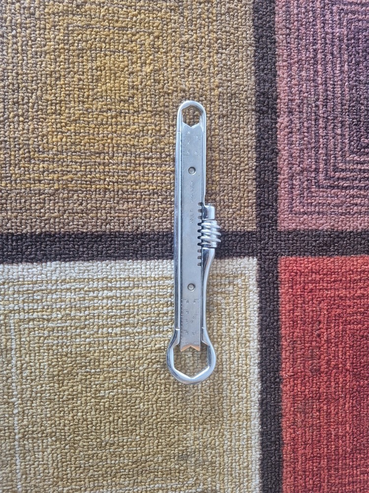Rare Adjustable Ring Spanner Double Sided Wrench