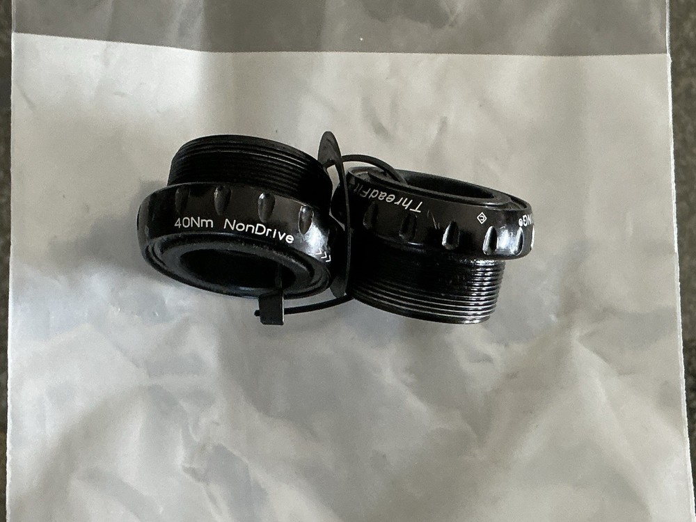 Chris King Threadfit 24 Bottom Bracket