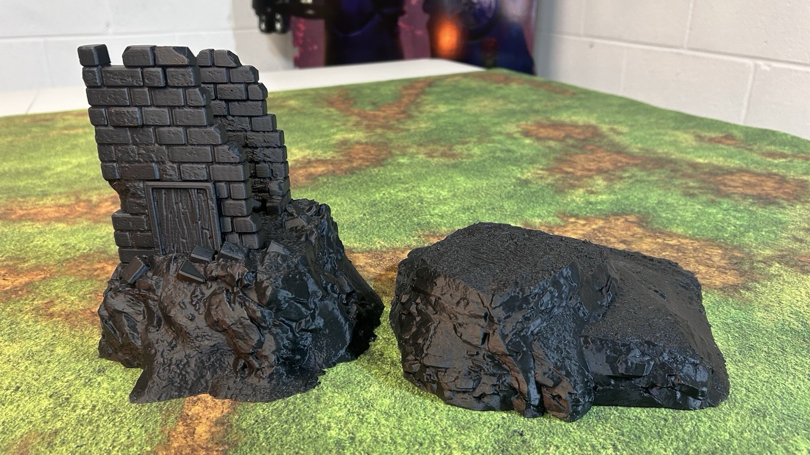 Tabletop Terrain Massive Hills tabletop scenery, 5-piece set