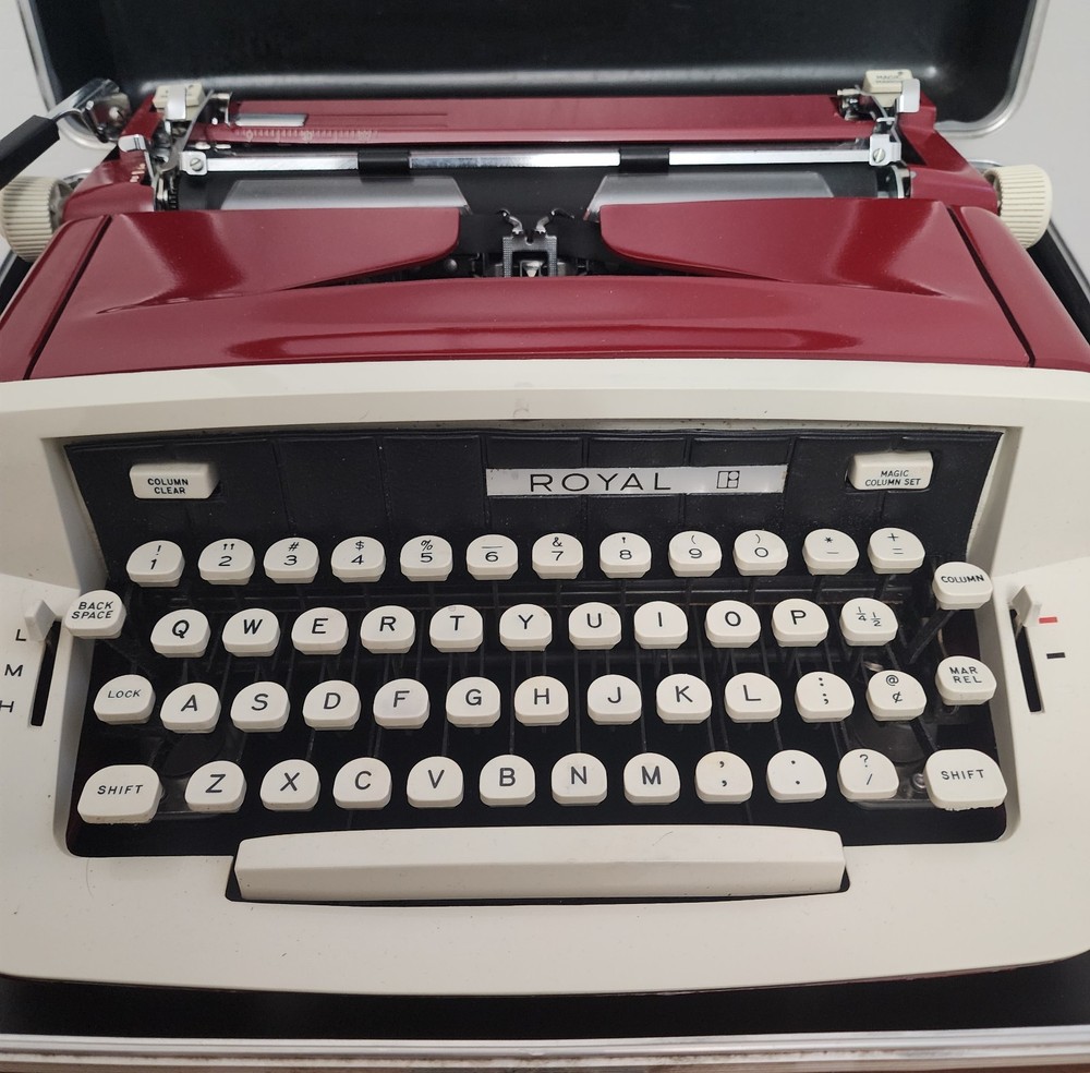 Royal Custom III Red & Tan Typewriter With Original Case, Key, & Instructions