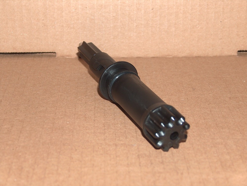 Black + Decker FP4200B FP4100B Food Processor NEW Disc Stem Center Shaft 8C part