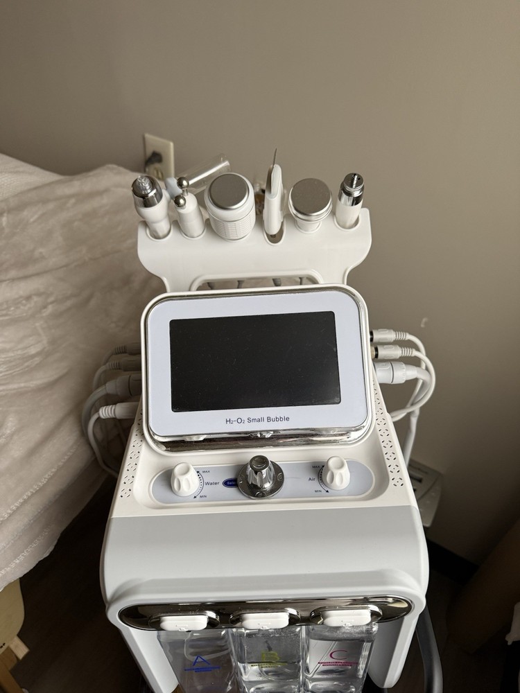 H2-O2 Small Bubble Multi-Function Adjustable Facial Machine White for Face