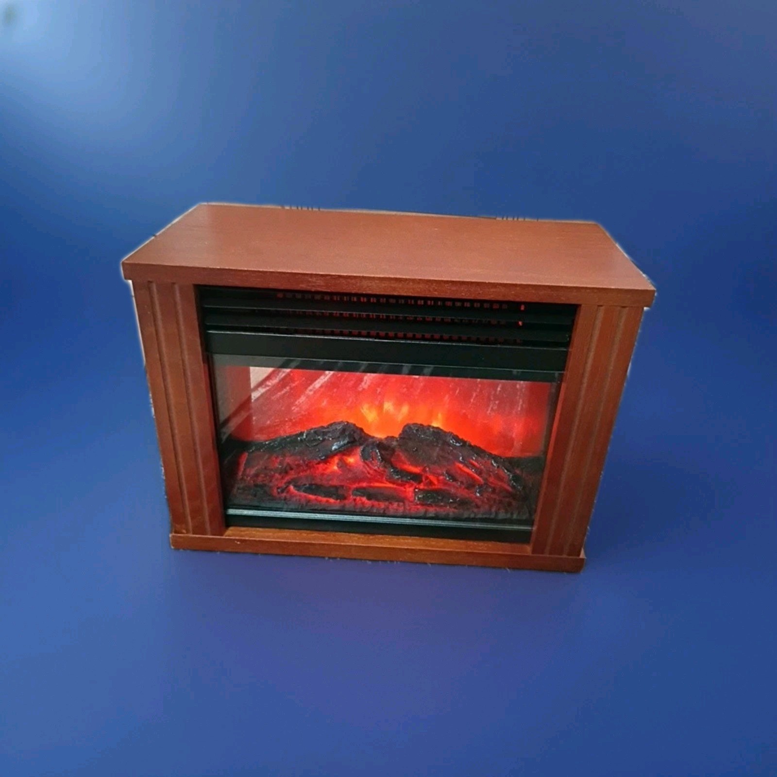 Electric Fireplace Stove Heater with Lights. Gives Off A Lot Of Heat Quickly