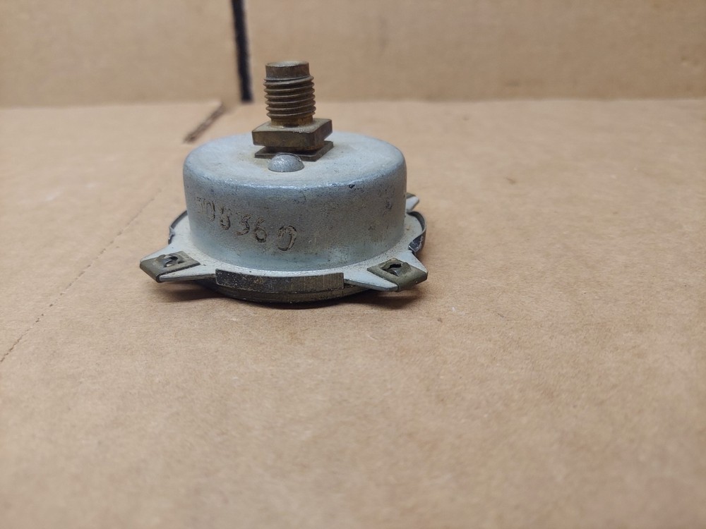 1508360 Mooney M20B Fuel Pressure Gauge *UNTESTED*