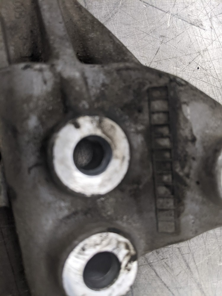 Accessory Bracket For 04-08 Mitsubishi Endeavor 3.8