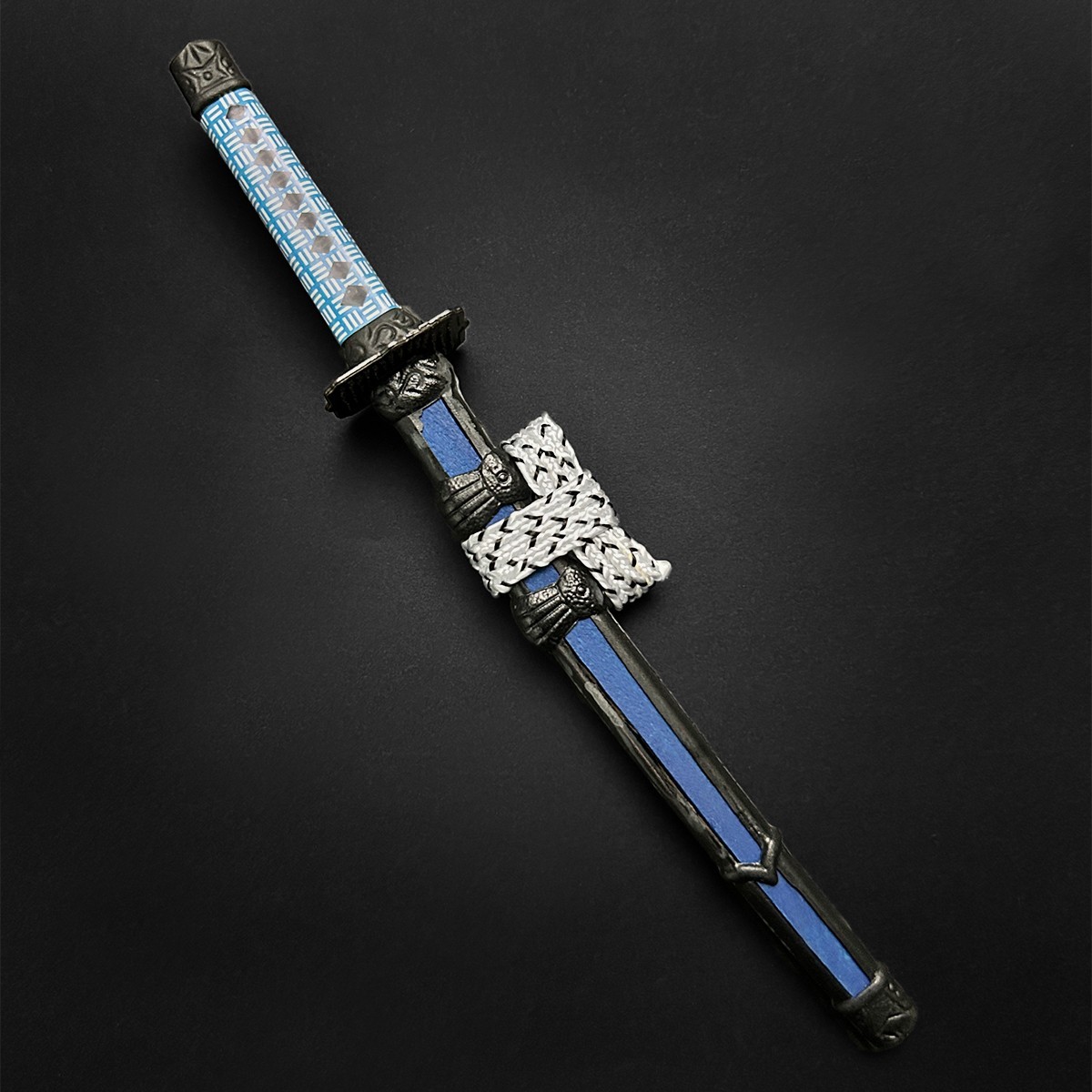 Mini Katana Letter Opener With Stand (Blue)