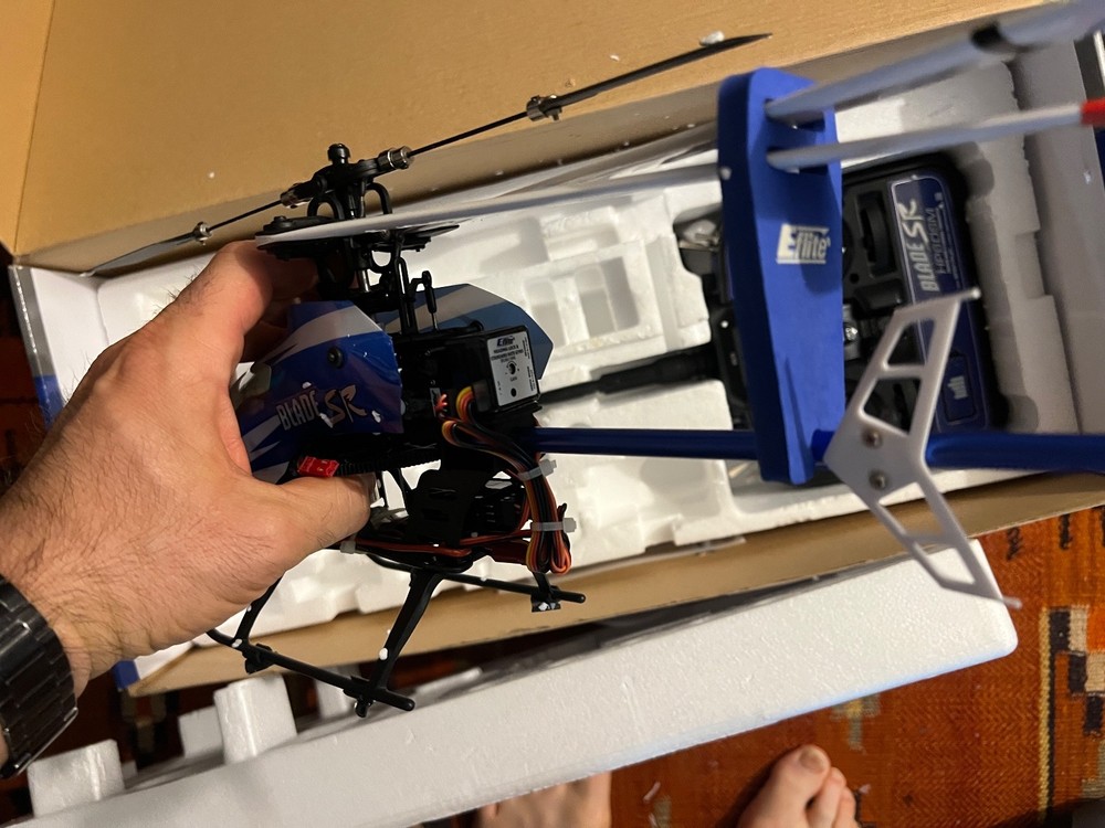 Blade SR RTF RC Helicopter Complete w/ Transmitter + Battery