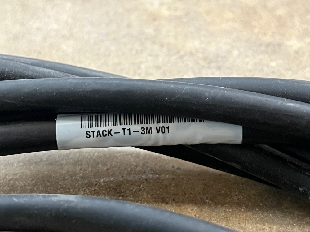 Cisco STACK-T1-3M 800-40405-01 V01 Stack Wise Stacking Cable