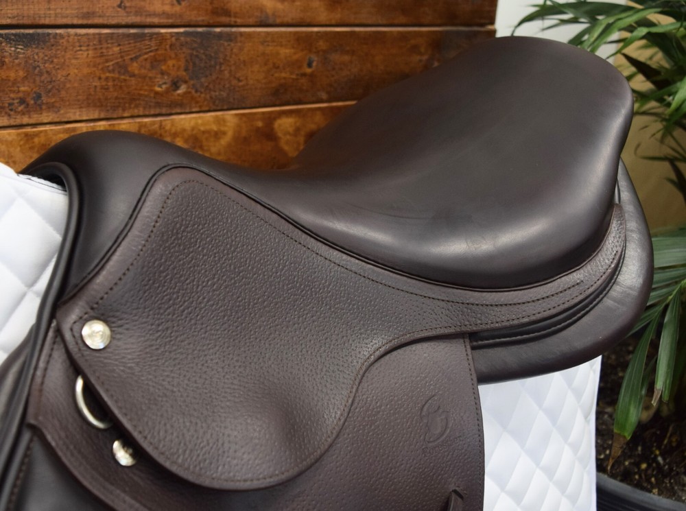 17.5" Forestier Ilium (2014) *Forward Flaps*