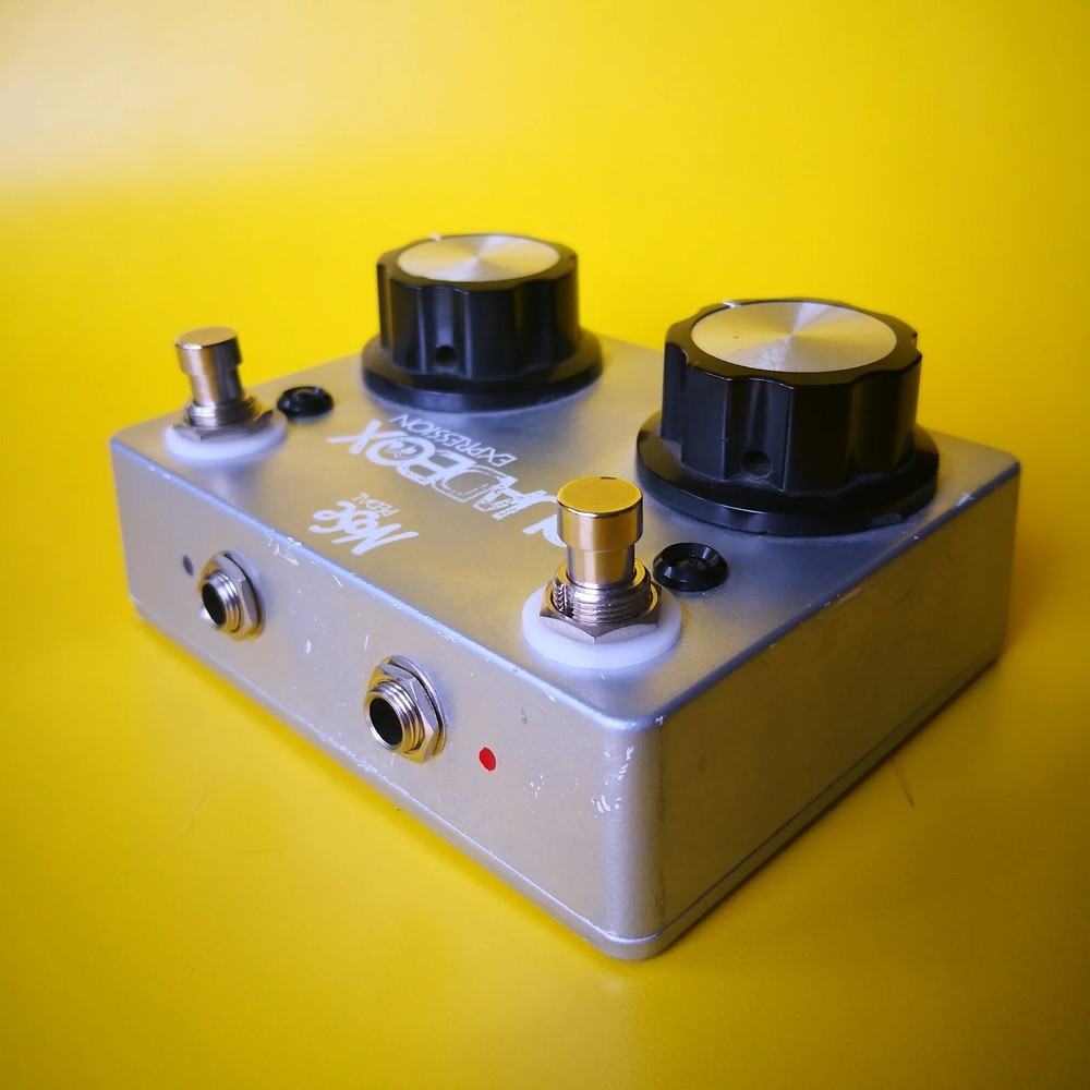 Nose Westminster Effects QuadBox x4 Expression Pedal BIG Knobs Desktop