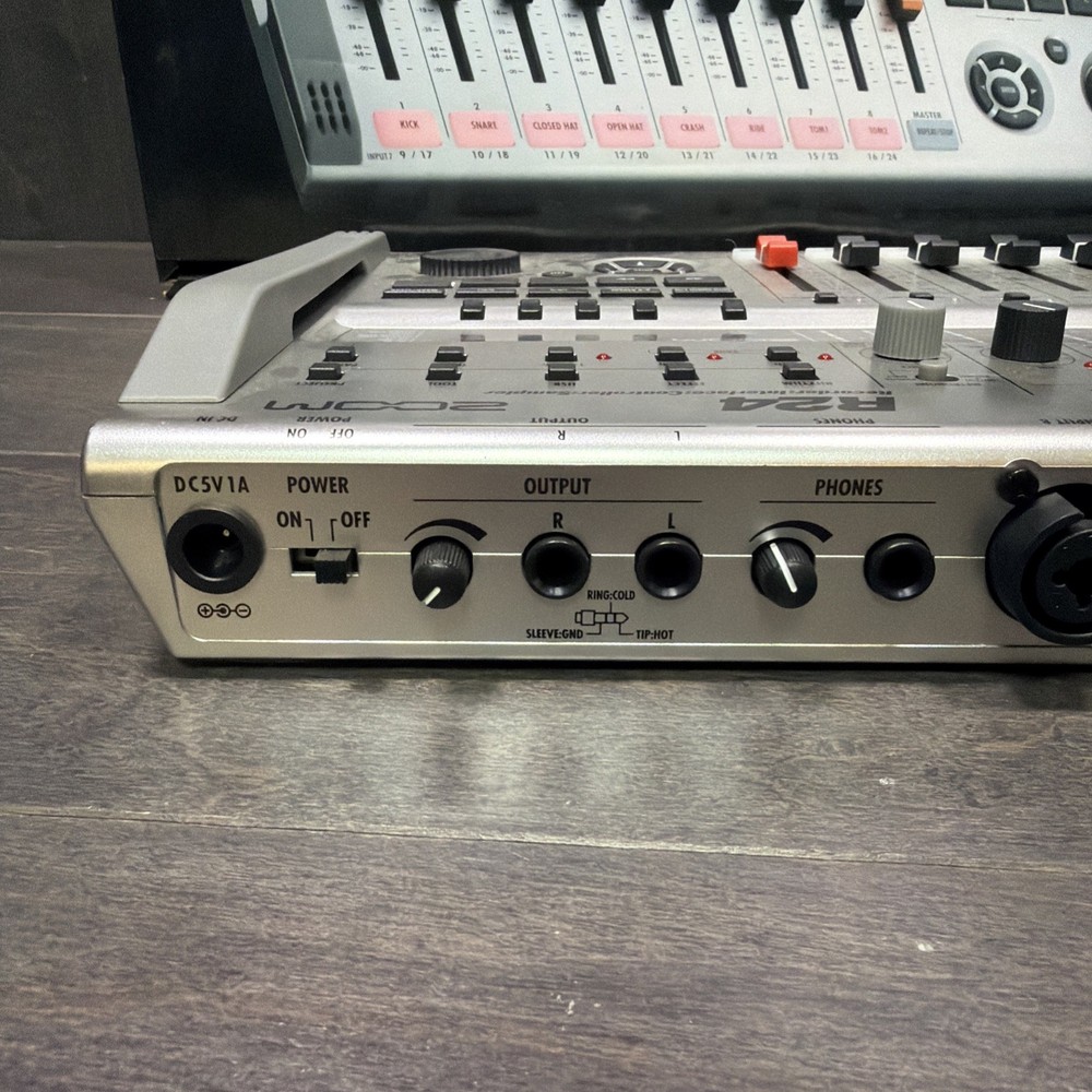 Zoom R24 Digital Recorder