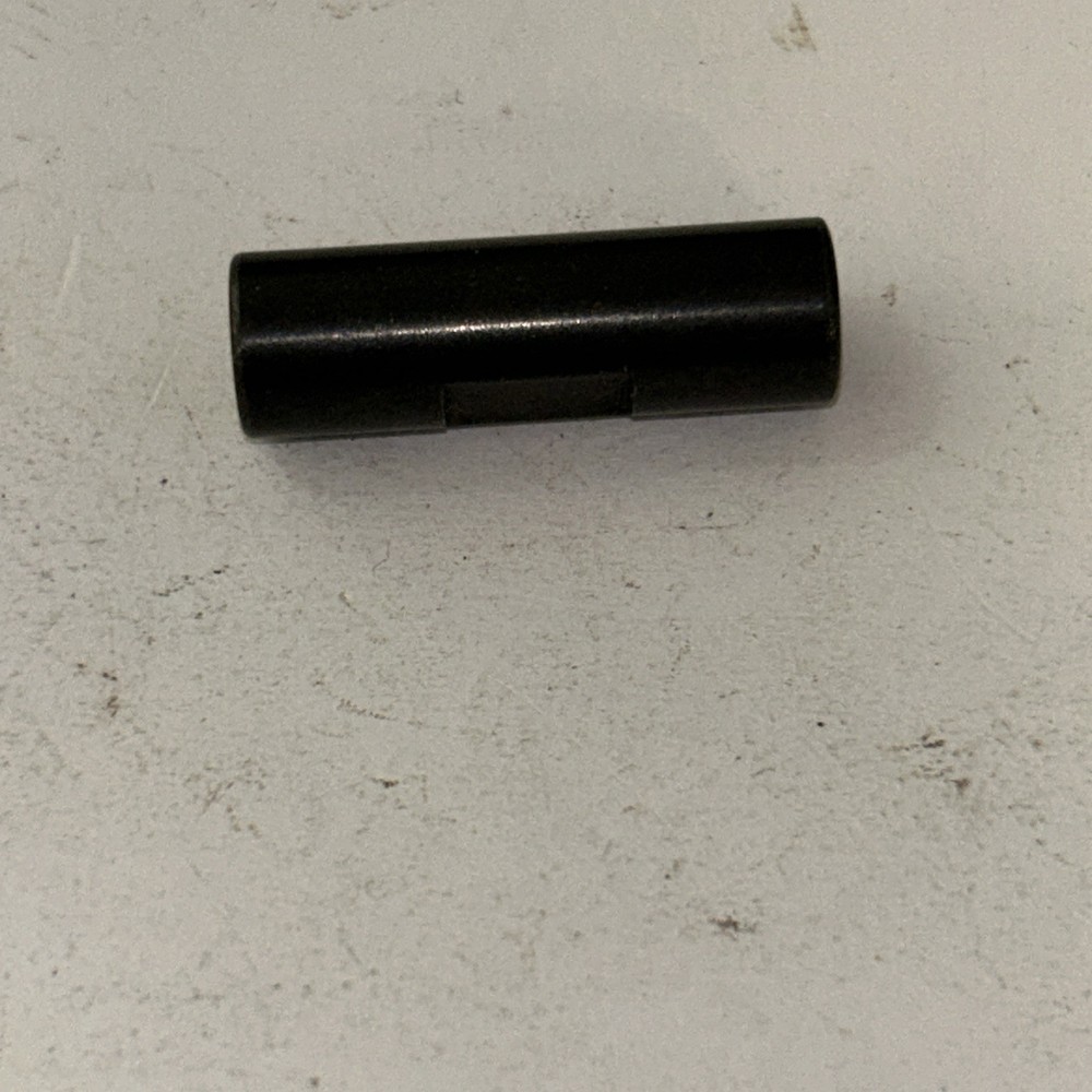 981572 Shaft, Sprocket