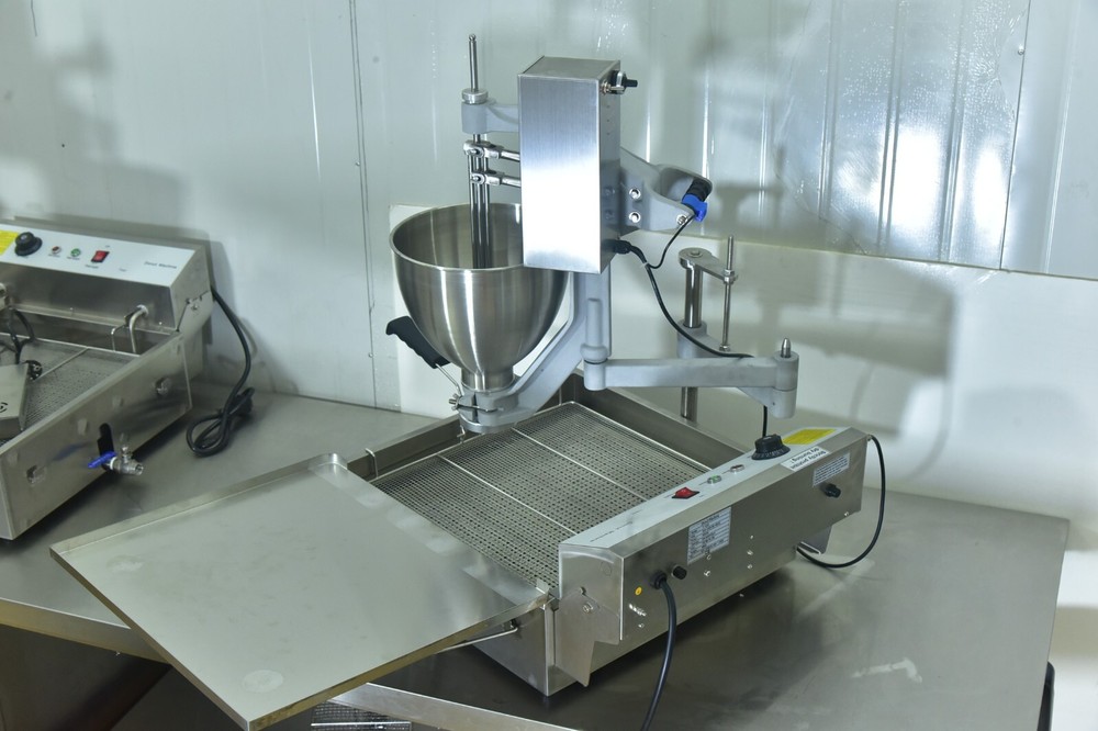Kolice Donuts Making Machine,Frying Doughnut Maker-Make Ball/Flower/Ring Shaped
