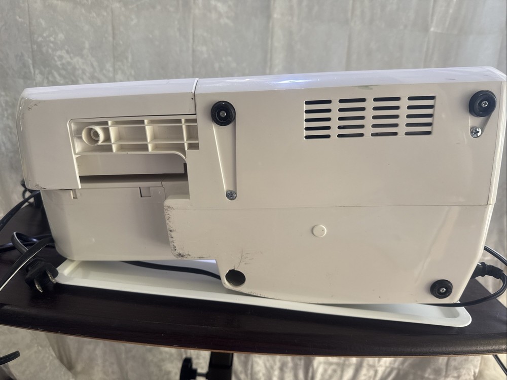 Singer Brilliance 6199 Electronic Sewing Machine