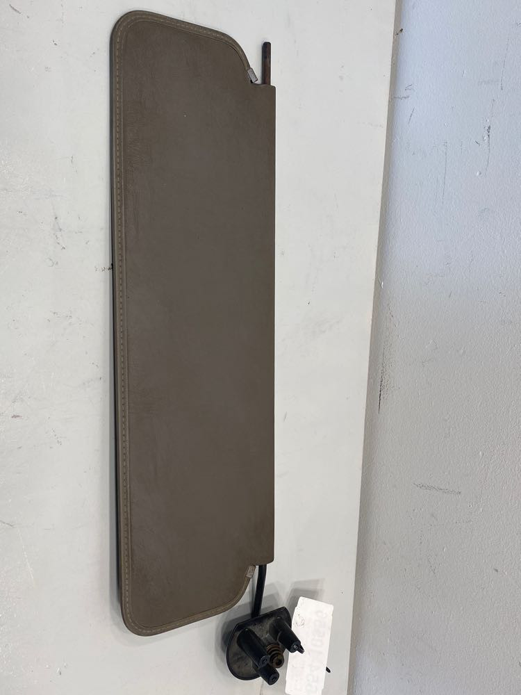 2007 Kenworth T2000 Visor (654-10556)
