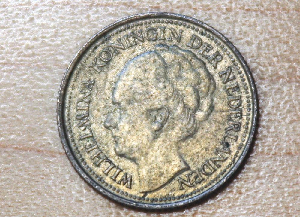 1928 Netherlands 10 Cents Silver
