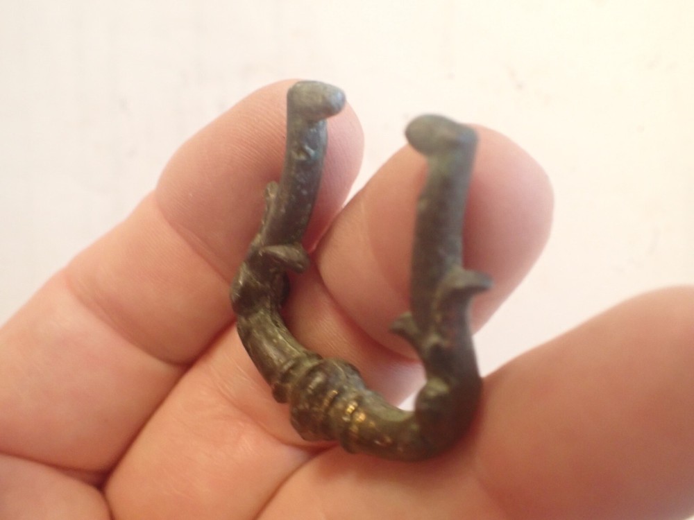 MANTEL CLOCK SIDE DECORATION PART