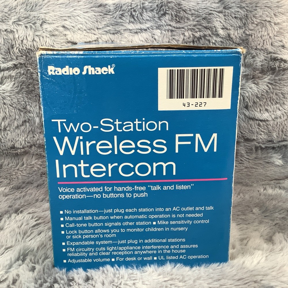 Radio Shack (43-227) FM Wireless Intercom Two Stations