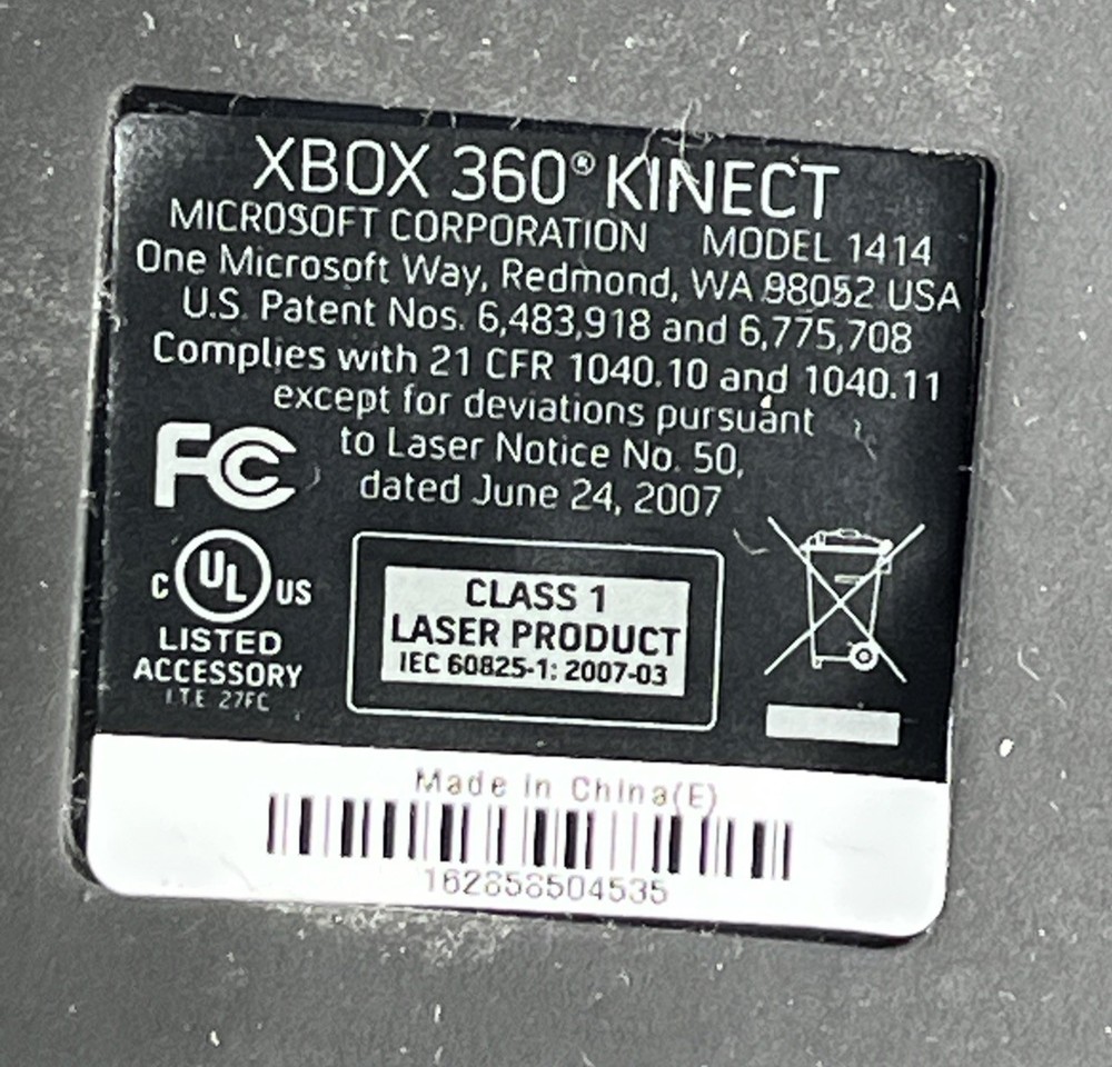 Microsoft Xbox 360 Kinect Sensor Model 1414 Motion Camera w/ Box Manuels, Etc