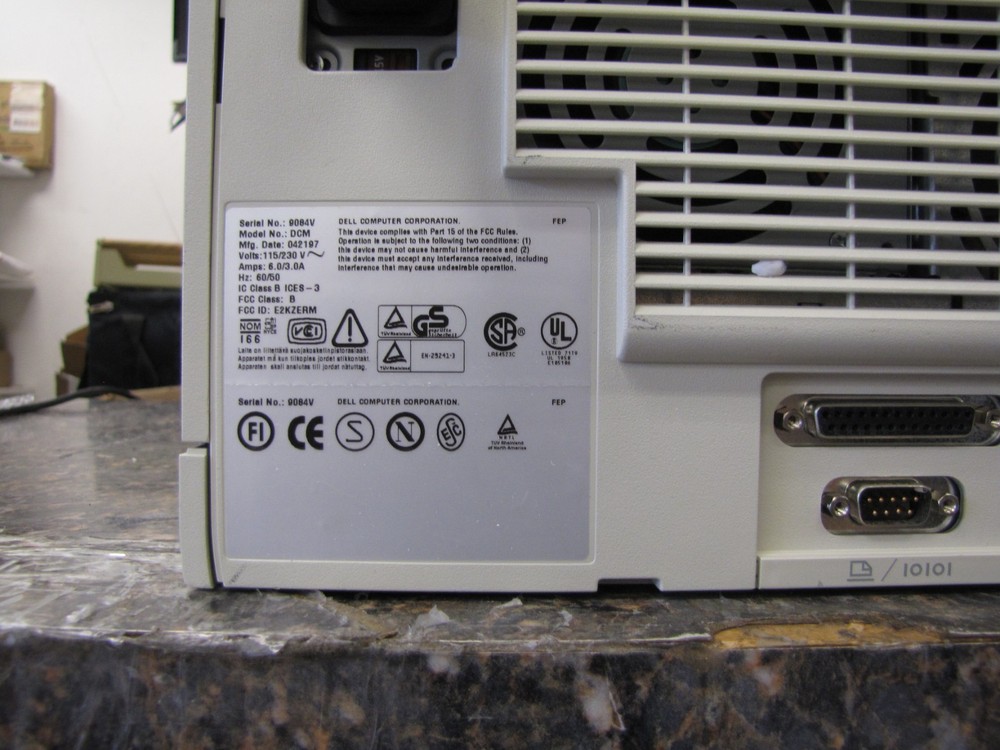 Vintage Dell Optiplex GXi DCM Retro Desktop Computer - Powers on