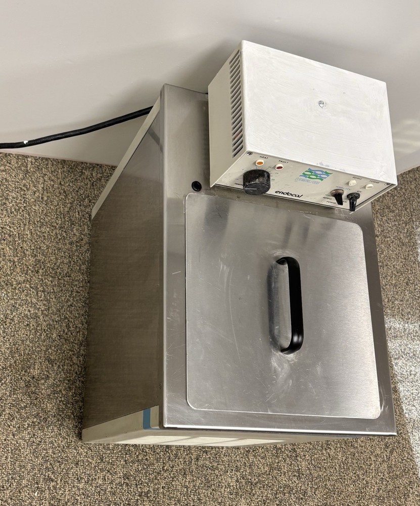 Neslab RTE-210 Refrigerated Recirculating Chiller