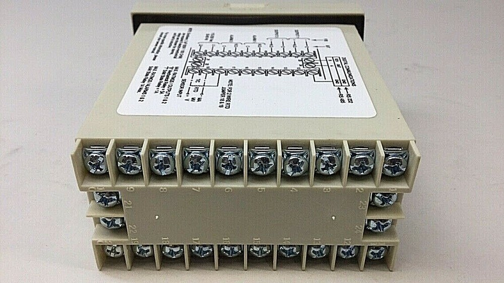 Athena M19-KF-S-0-B-B-A-00-0-00 Temperature Process Controller Range 0-2460F