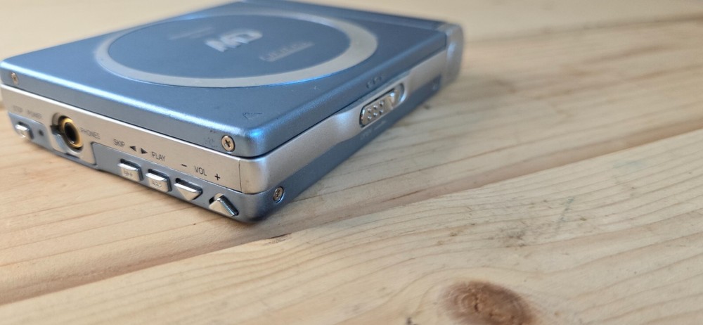 Matric PMD-201 / Fuze PMD-FX1 Minidisc player - Tested Working - Player Only