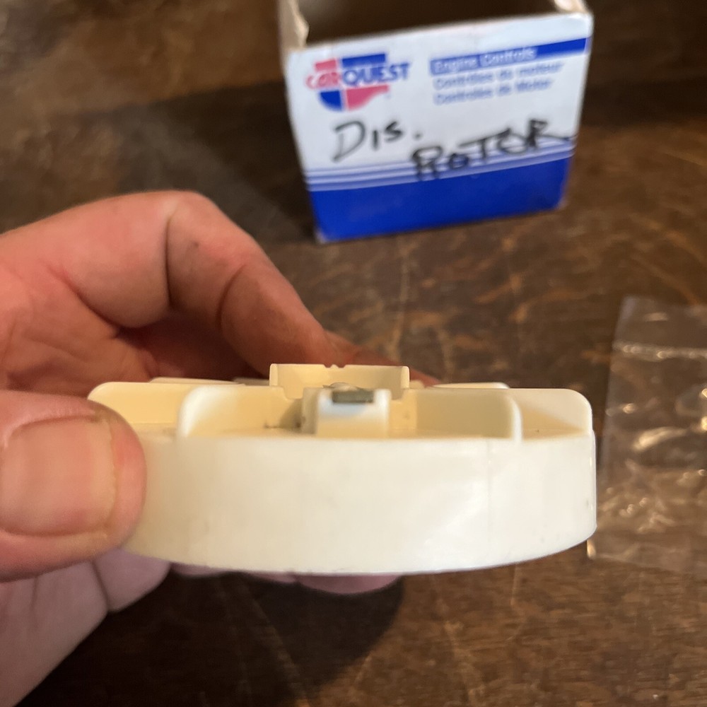 NOS Carquest/BWD Select D236P Distributor Rotor