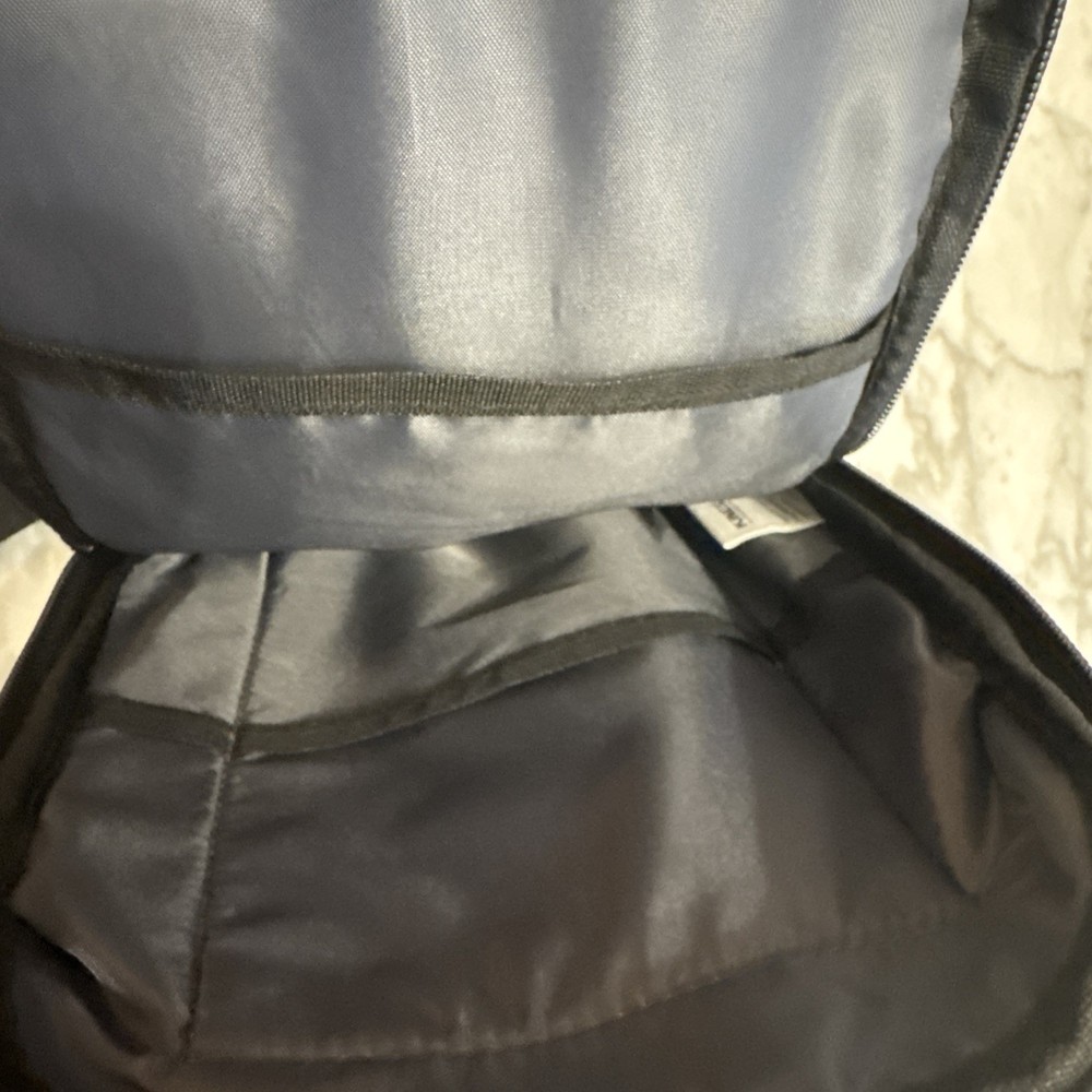 Kingsons Sling Bag Small Crossbody Backpack Black, Zip Closure, Pockets, EUC