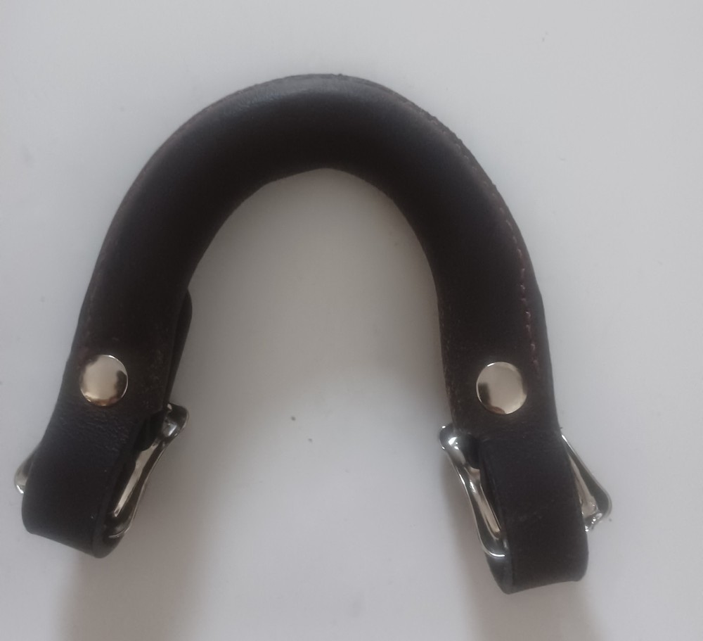 Very dark brown emergency guitar case handle, HS leather