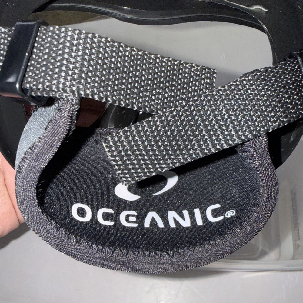 Oceanic Shadow Diving Mask Black